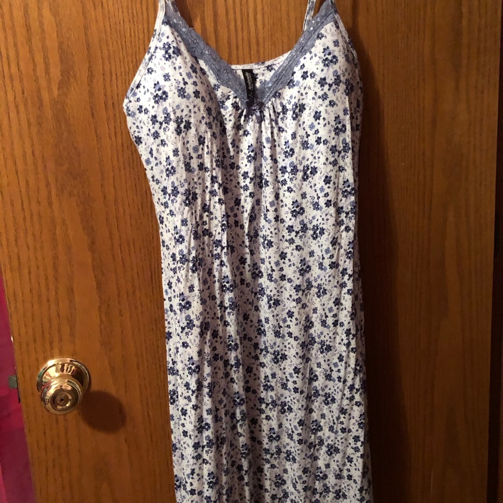 Ambrielle Sleepwear Spaghetti Strap Night gown